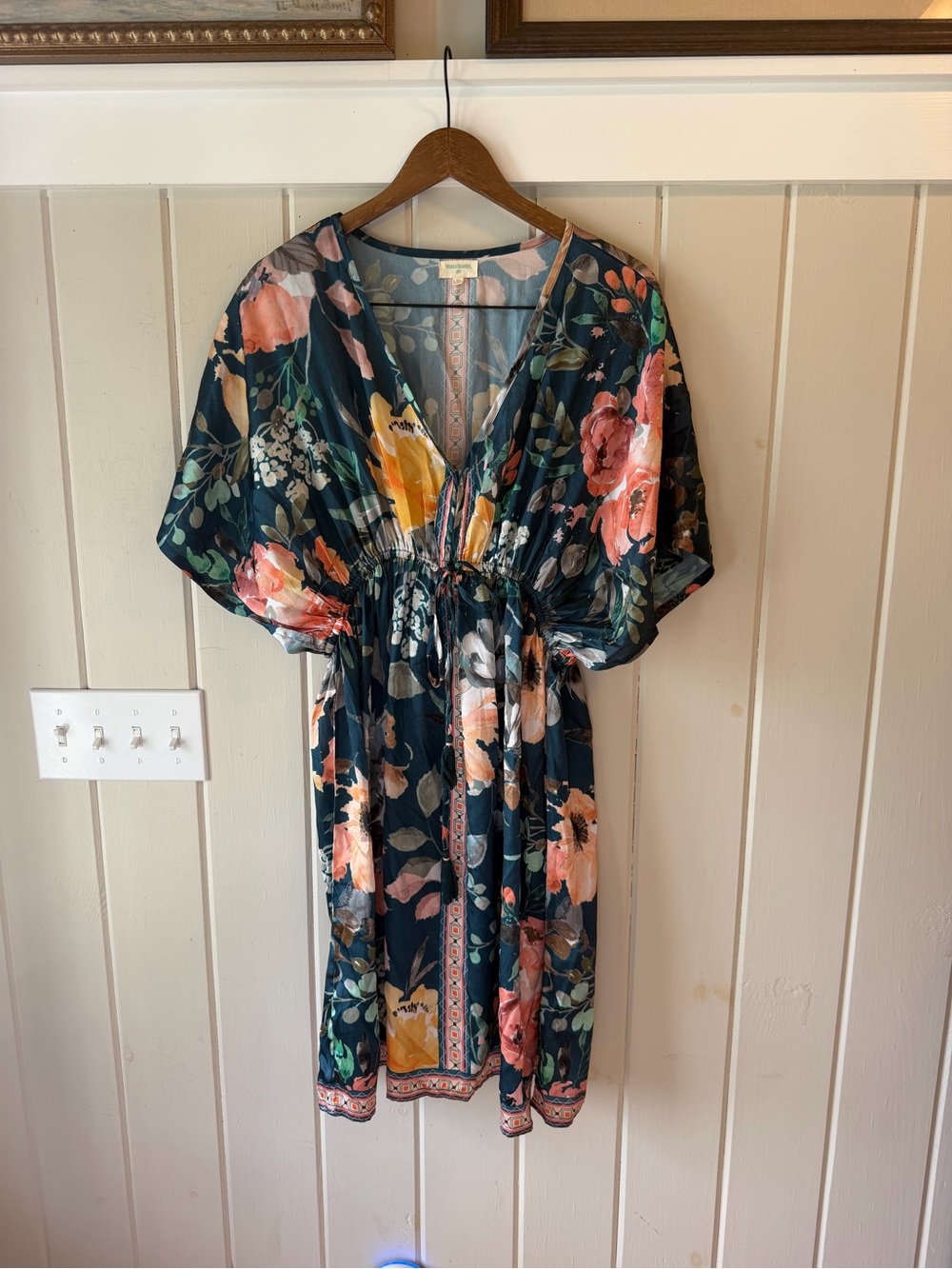 World Market Navy Floral V-Neck Cinched Waist Dress, Size L/XL NWOT